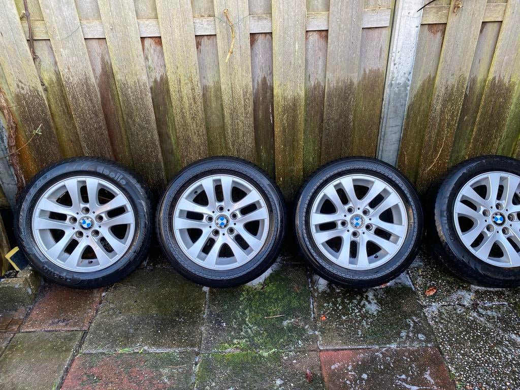 Originele BMW 3 Serie (205/55/r16) Velgen met Winterbanden, Auto-onderdelen, Ophalen, Gebruikt, 16 inch, Banden en Velgen