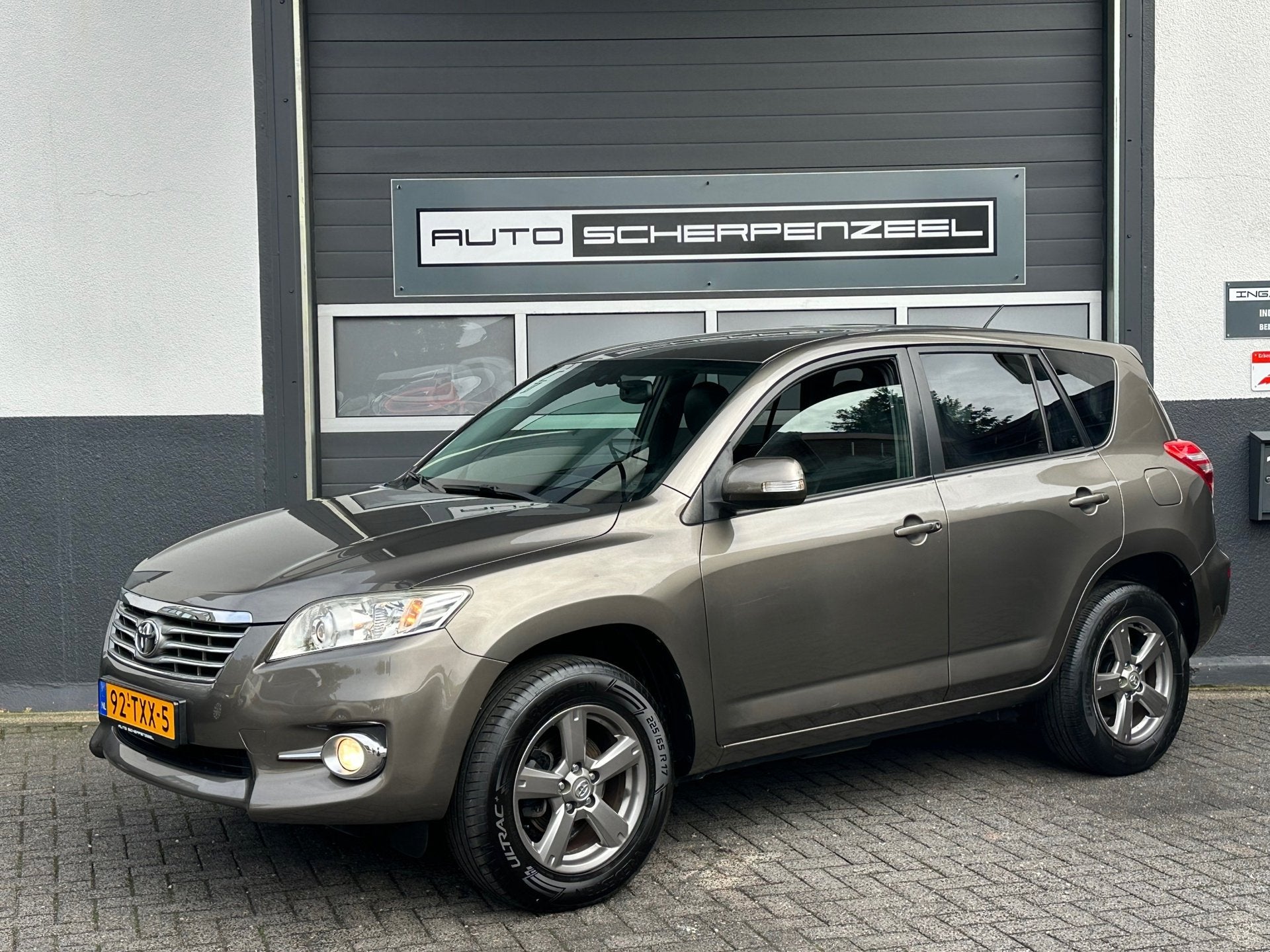 Toyota RAV4 2.0 VVTi X-Style | LEER | CAMERA | CC | AIRCO |, Auto's, Gebruikt, 4 cilinders, Origineel Nederlands, Handgeschakeld