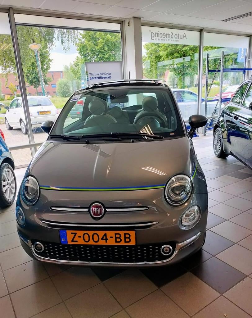 Fiat 500 1.0 70pk Hybrid bj2024 Grijs 12.500km!! schuifdak, Auto's, Fiat, Particulier, Hybride Elektrisch/Benzine, B, Hatchback