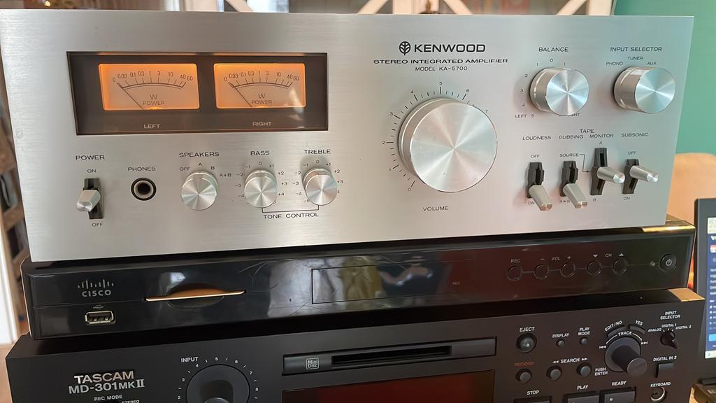 Vintage: Kenwood KA-5700 versterker (1978) topstaat!, Ophalen of Verzenden, Gebruikt, 60 tot 120 watt, Overige merken