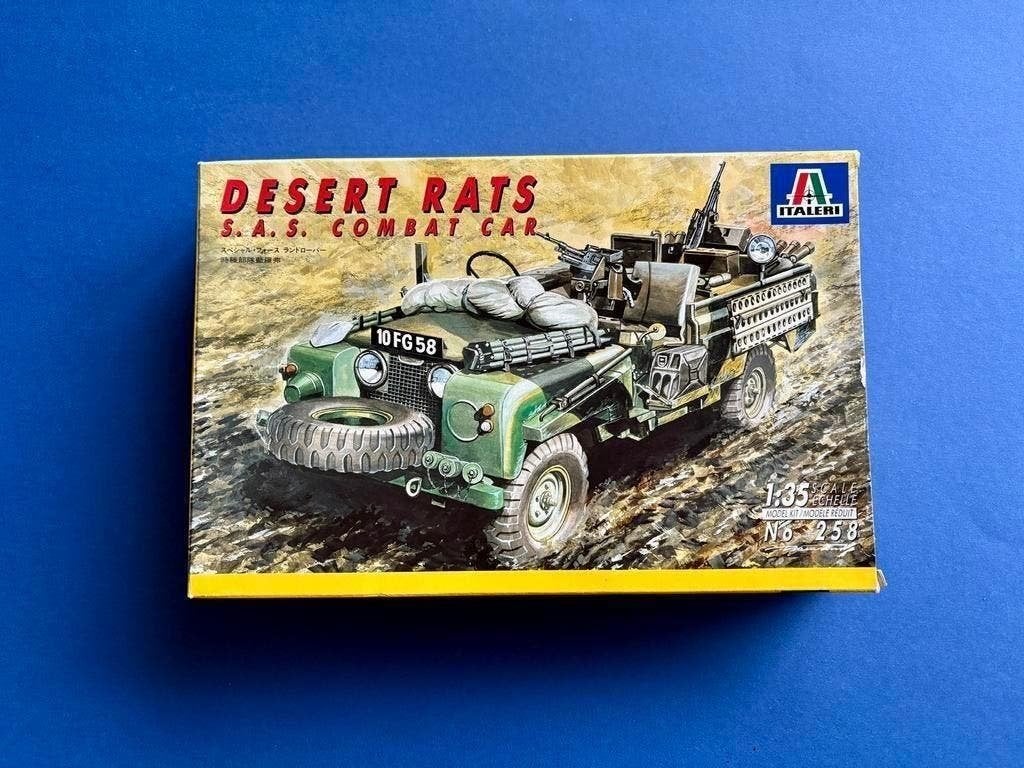 Italeri Desert Rats S.A.S. Combat Car 1:35 Model, 1:32 tot 1:50, Nieuw, Ophalen of Verzenden, Italeri