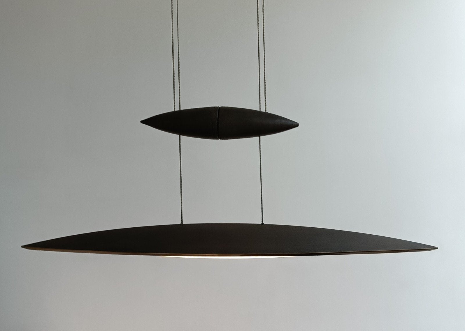 Tobias Grau, Tai Lang 80 massief brons, Huis en Inrichting, Lampen | Hanglampen, Ophalen, Design, Zo goed als nieuw, Glas
