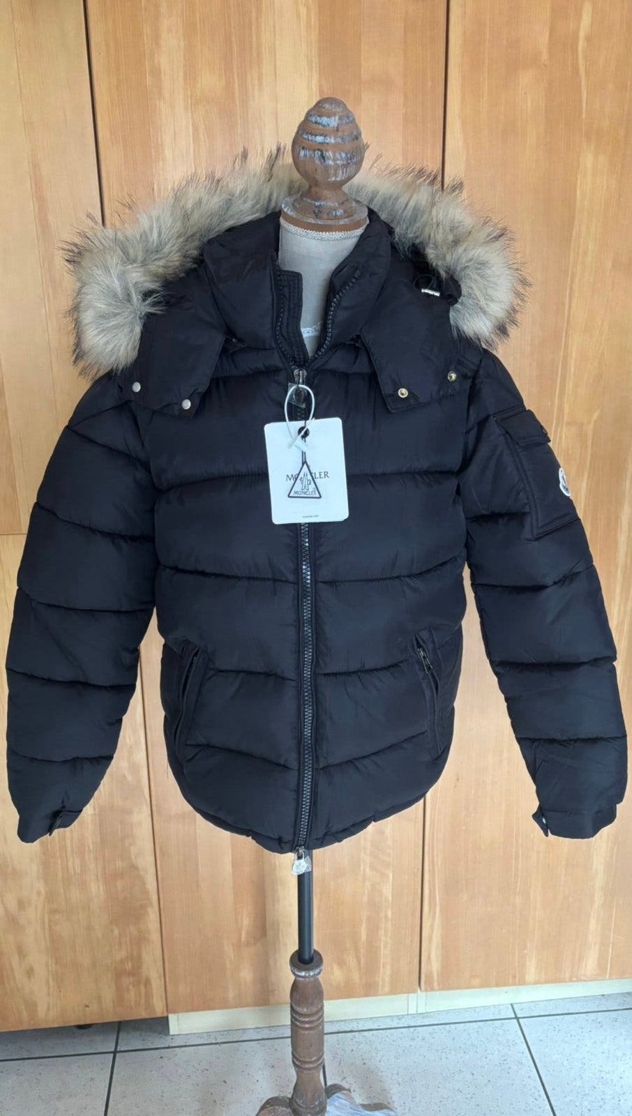 Prachtig mooie warme Moncler winterjas, Ophalen of Verzenden, Nieuw, Maat 46 (S) of kleiner, Zwart
