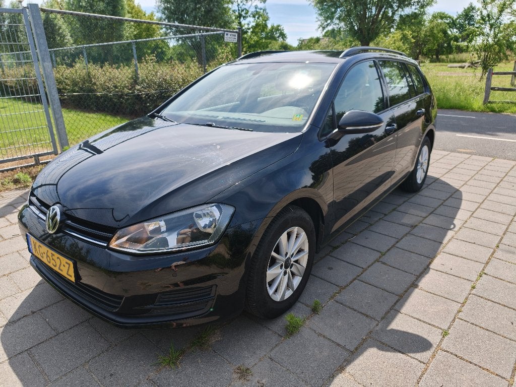 Volkswagen Golf Variant 1.2 TSI 105pk 2015 Zwart nw Olie&APK, Auto's, Volkswagen, Voorwielaandrijving, Euro 5, Stof, 4 cilinders