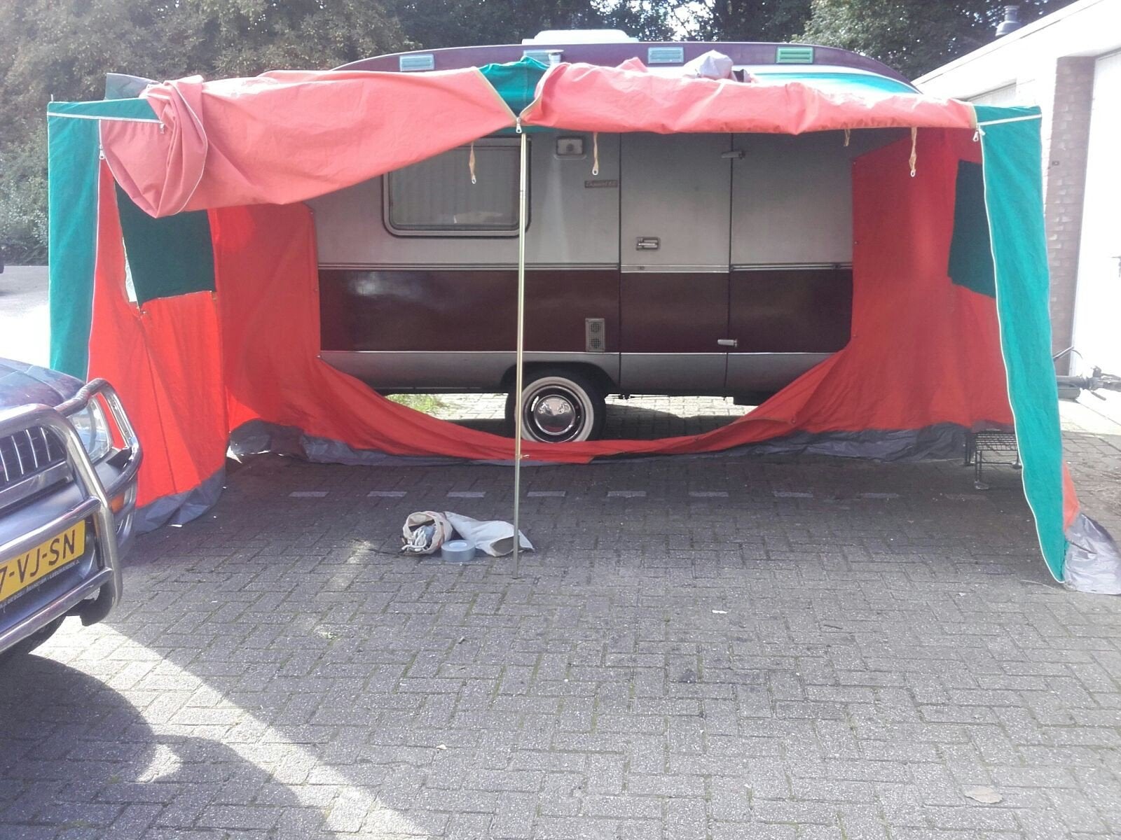 biod Caravan Voortent - Rood/Groen, Ophalen, Zo goed als nieuw
