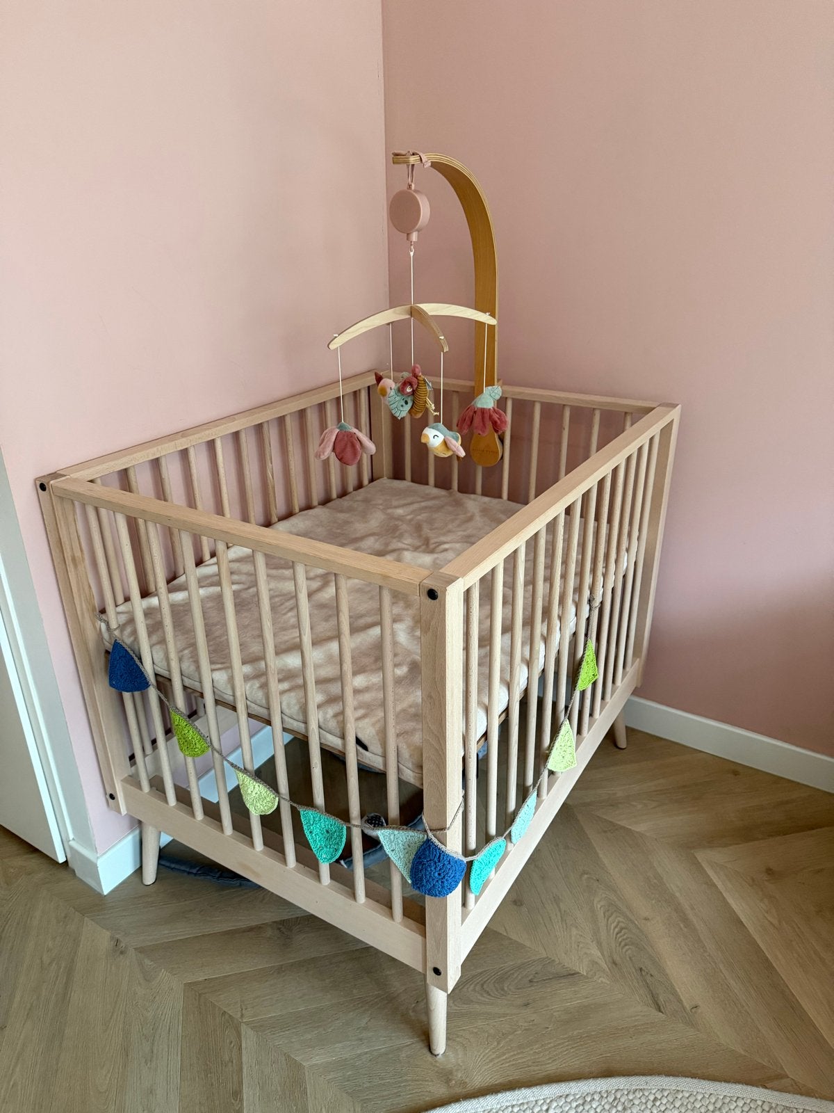 Europe Baby Box Evy Naturel met matras en hoes, Kinderen en Baby's, Ophalen, Zo goed als nieuw, Rechthoekig, In hoogte verstelbaar