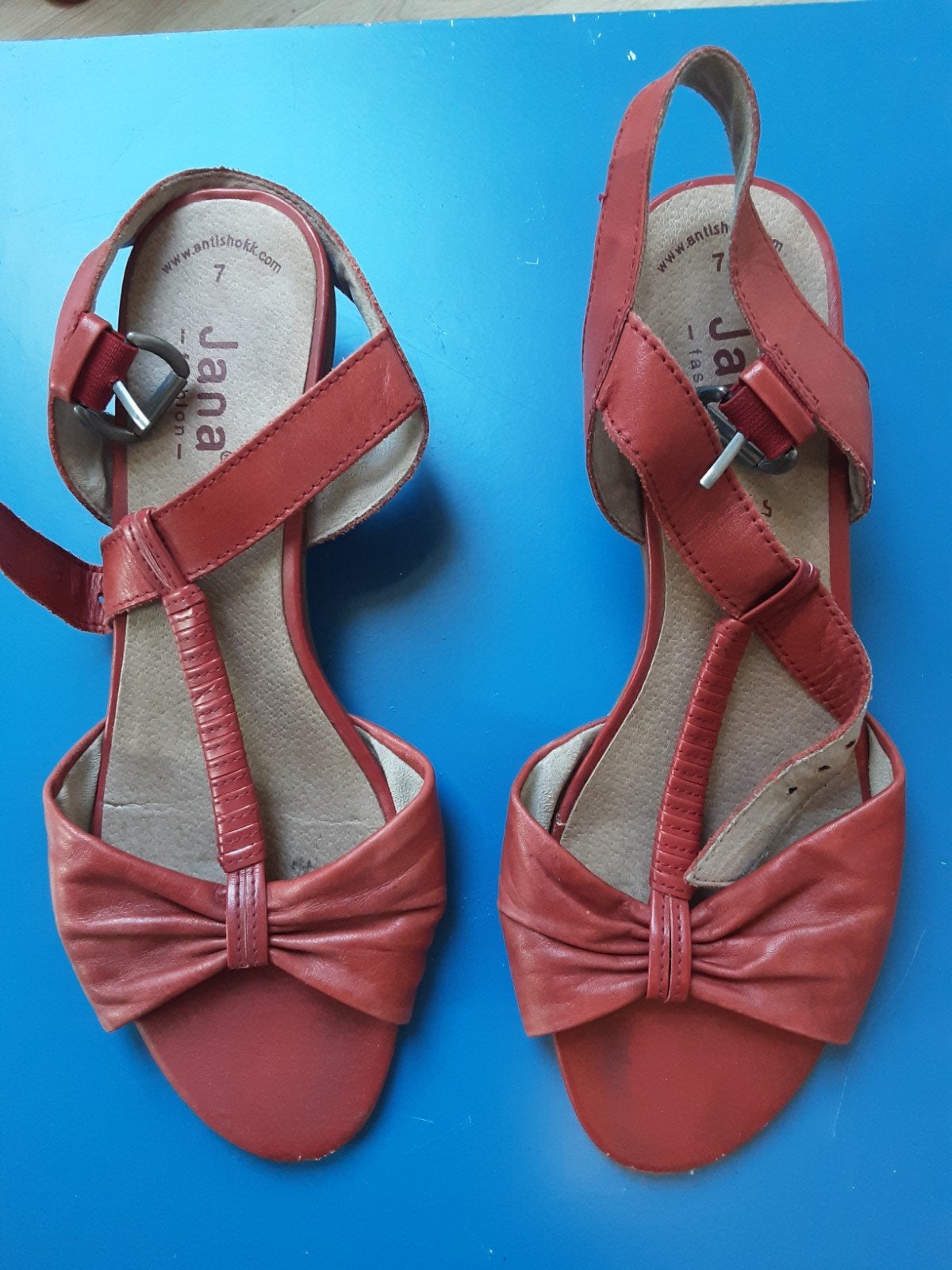 Leren sandalen, Jana, Zo goed als nieuw, Rood, Sandalen of Muiltjes