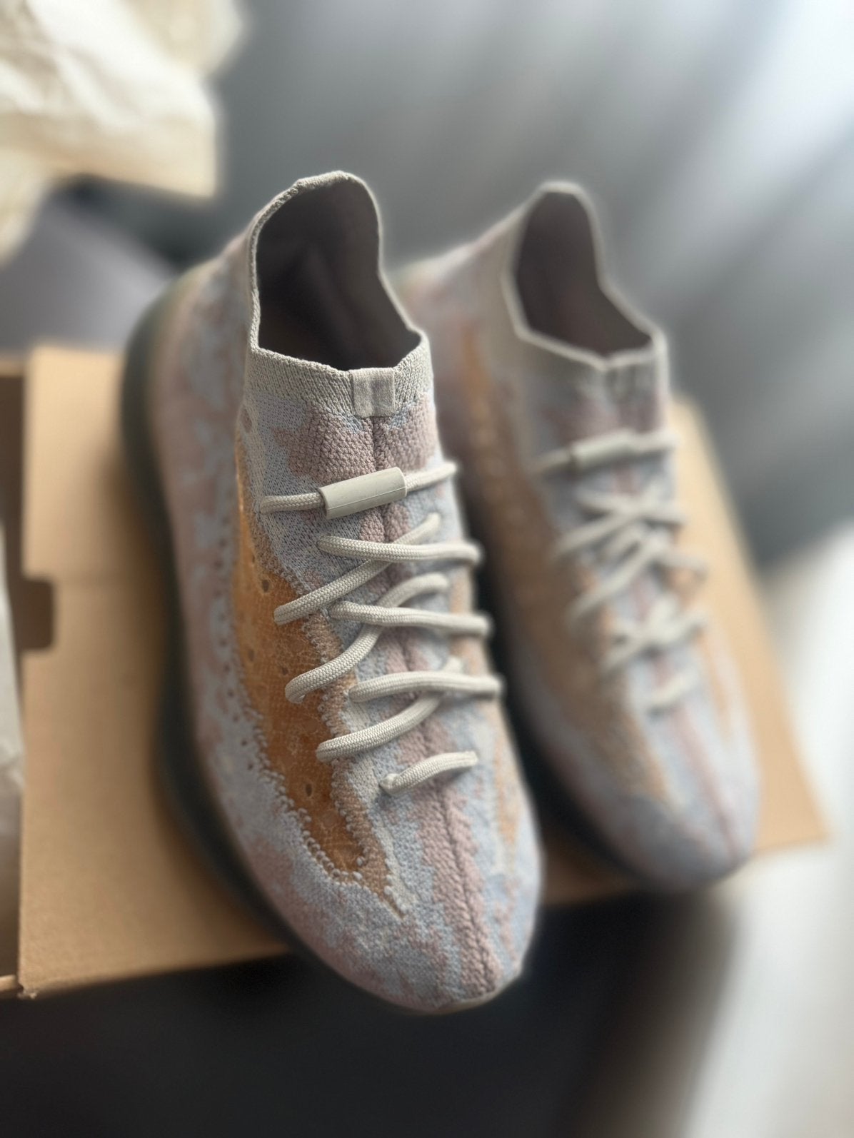 Yeezy Adidias Boost 380 Mist (uniseks), Ophalen of Verzenden, Zo goed als nieuw, Overige kleuren