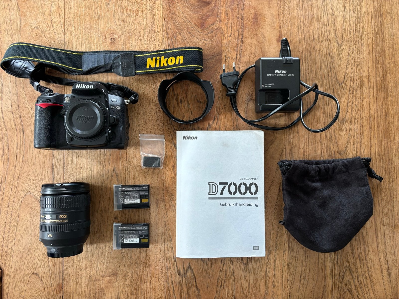Nikon D7000 Spiegelreflexcamera met extra batterij, Ophalen, Gebruikt, Spiegelreflex, Accu