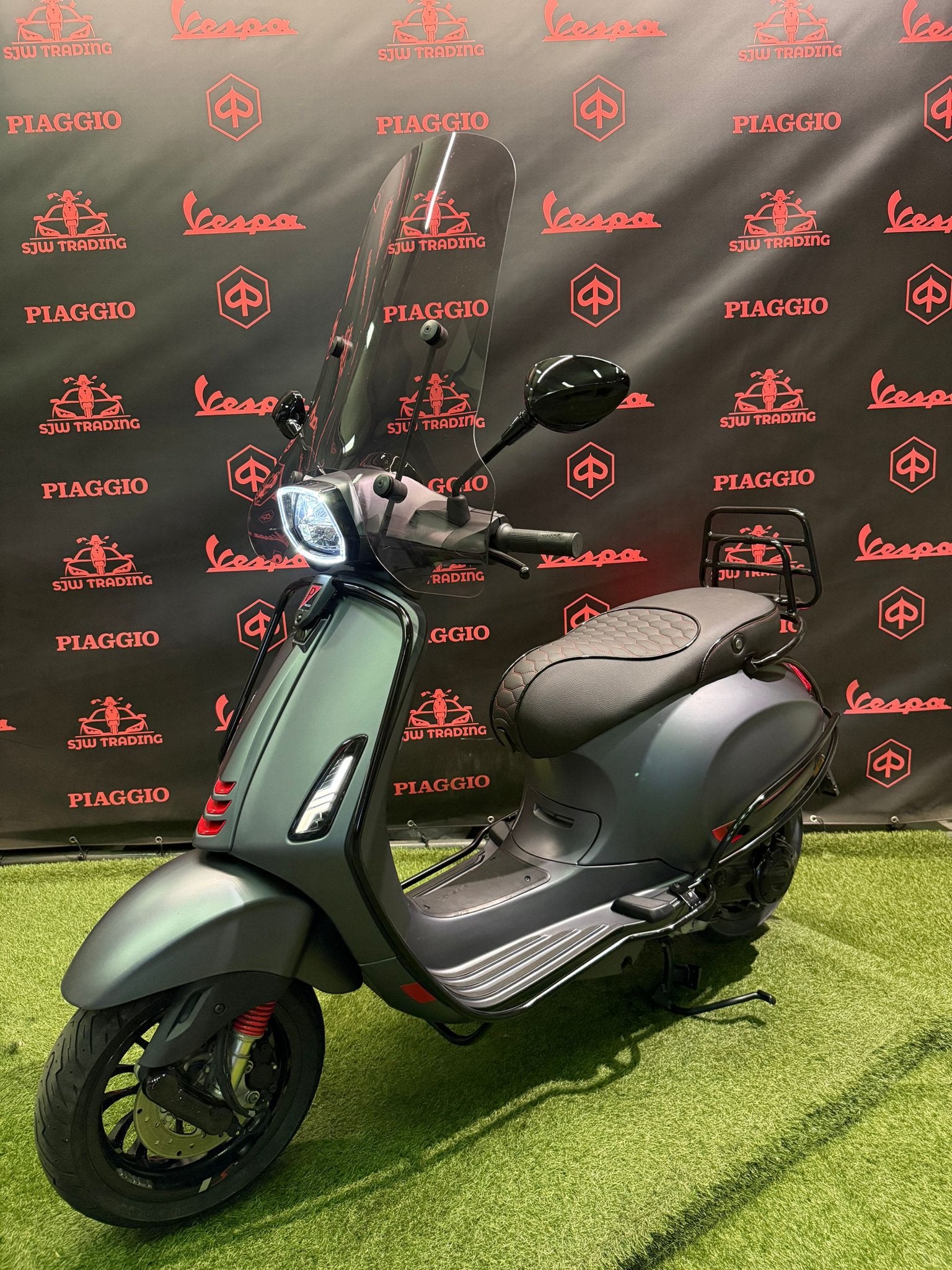 Vespa Sprint 2019 Brom! Mat Grijs / RS Zadel / Garantie!, Fietsen en Brommers, -, Maximaal 45 km/u, -, Ophalen of Verzenden