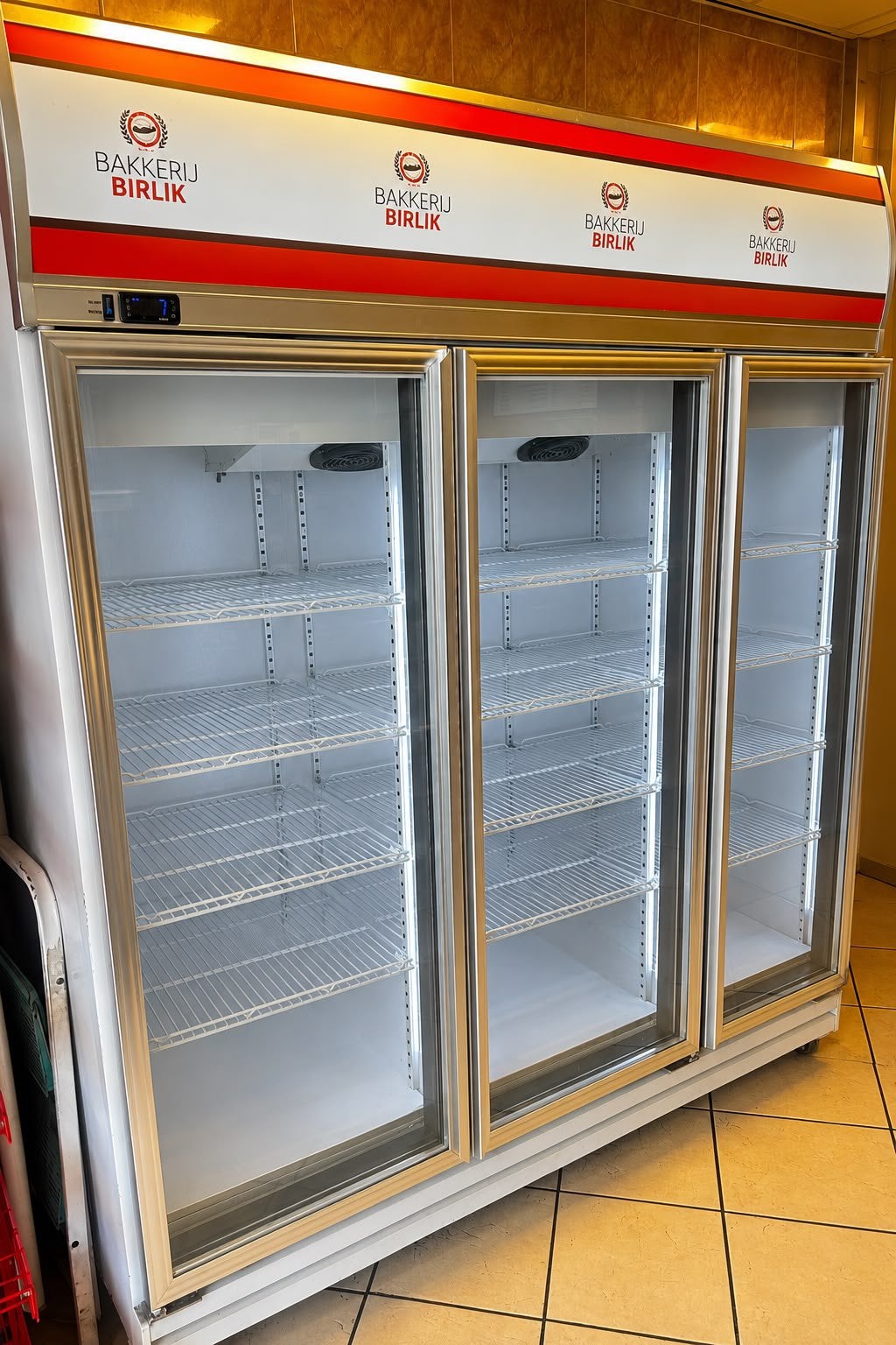 koelkast nieuw 3 deur + Kipgrill + Warmhoud kast, Ophalen, Gebruikt, Bakkerij en Slagerij