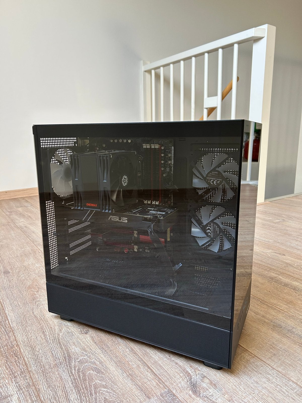 Hele mooie retro PC, Ophalen, Zo goed als nieuw, Gaming, SSD
