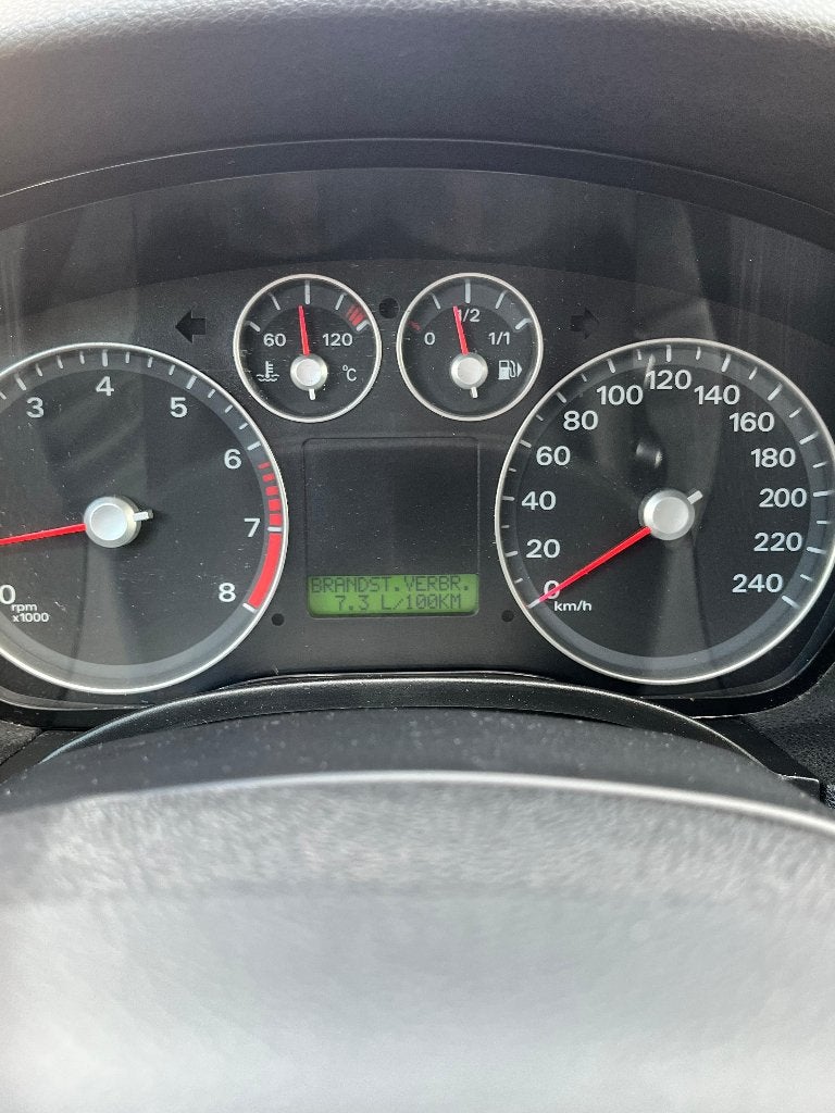Foto 21 van Ford Focus 1.6 | Goed onderhouden | 2008