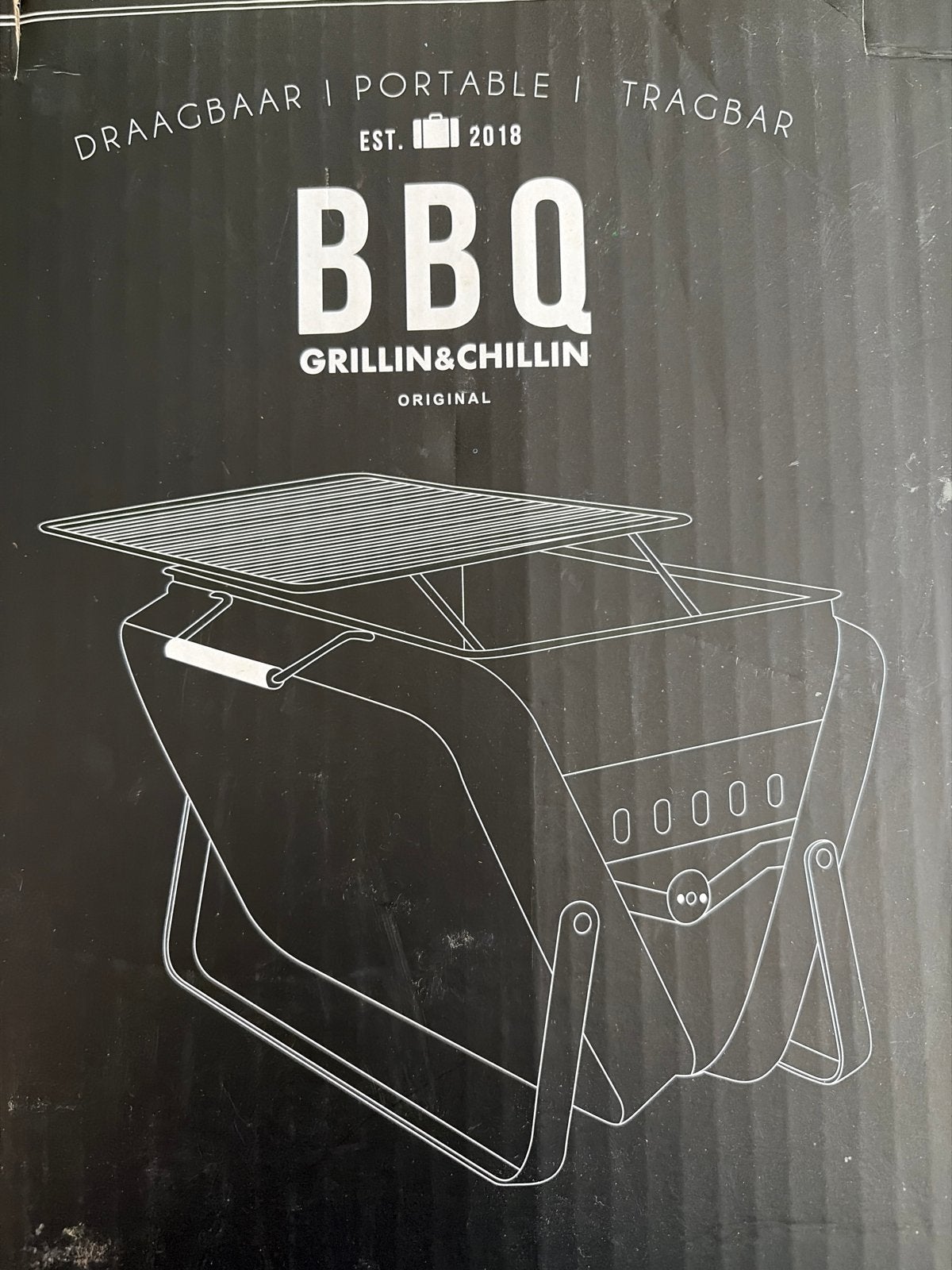 Nieuwe Draagbare BBQ - Grillin&Chillin Original, Ophalen of Verzenden, Nieuw