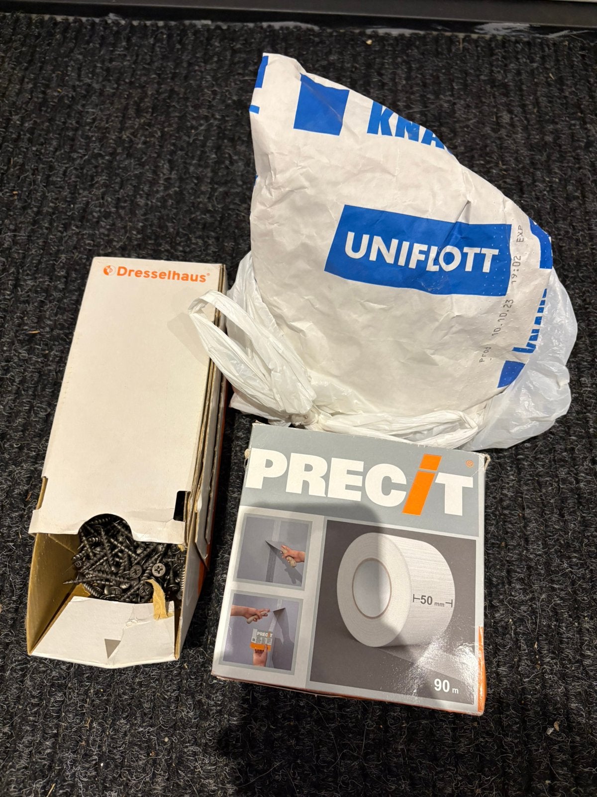 Gips, gipsplaatschroeven en band, Minder dan 4 cm, Overige materialen, Ophalen of Verzenden, Zo goed als nieuw