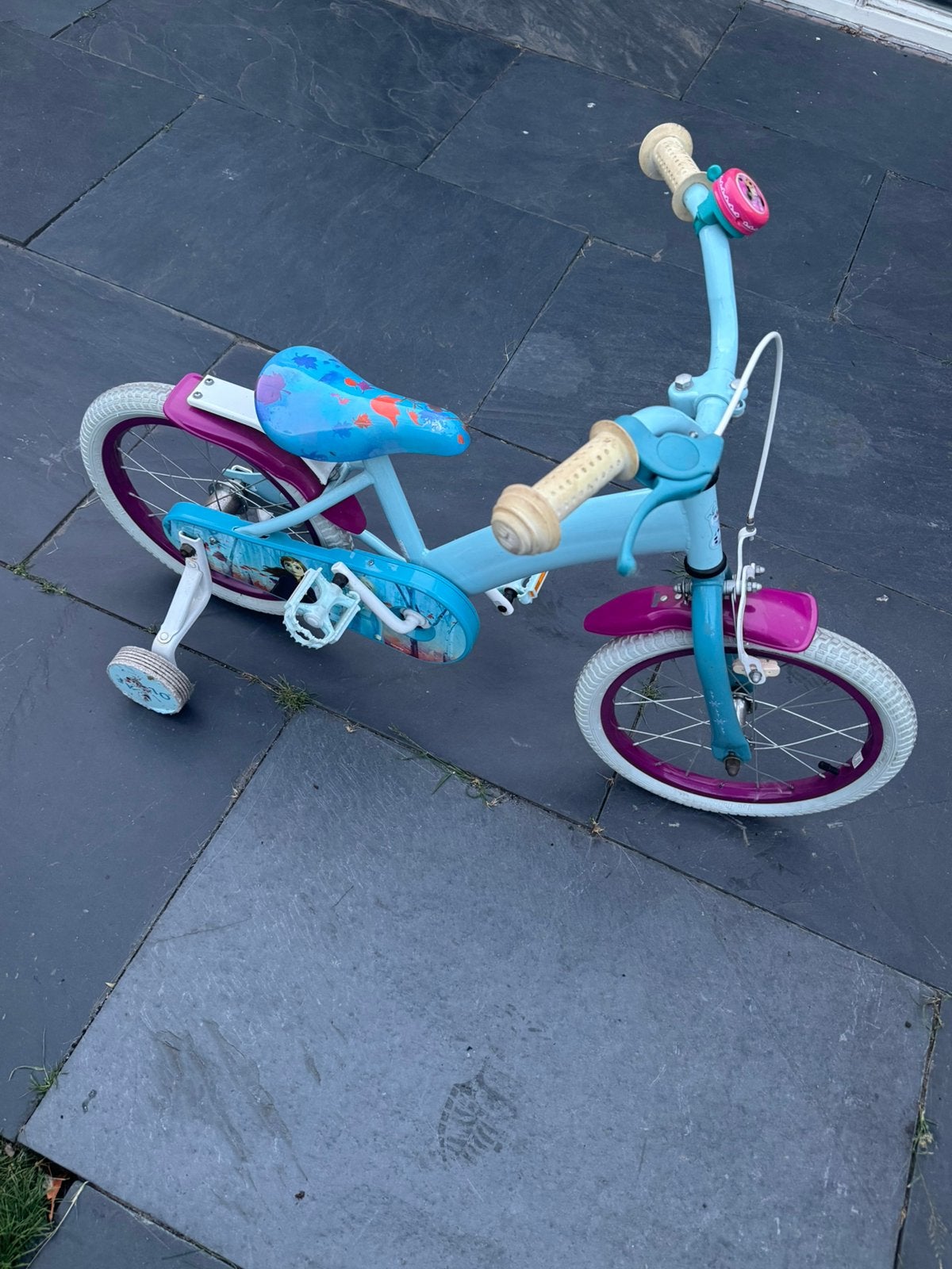 Frozen kinderfiets 16 inch met zijwieltjes, Ophalen, Gebruikt, 16 tot 20 inch, Zijwieltjes
