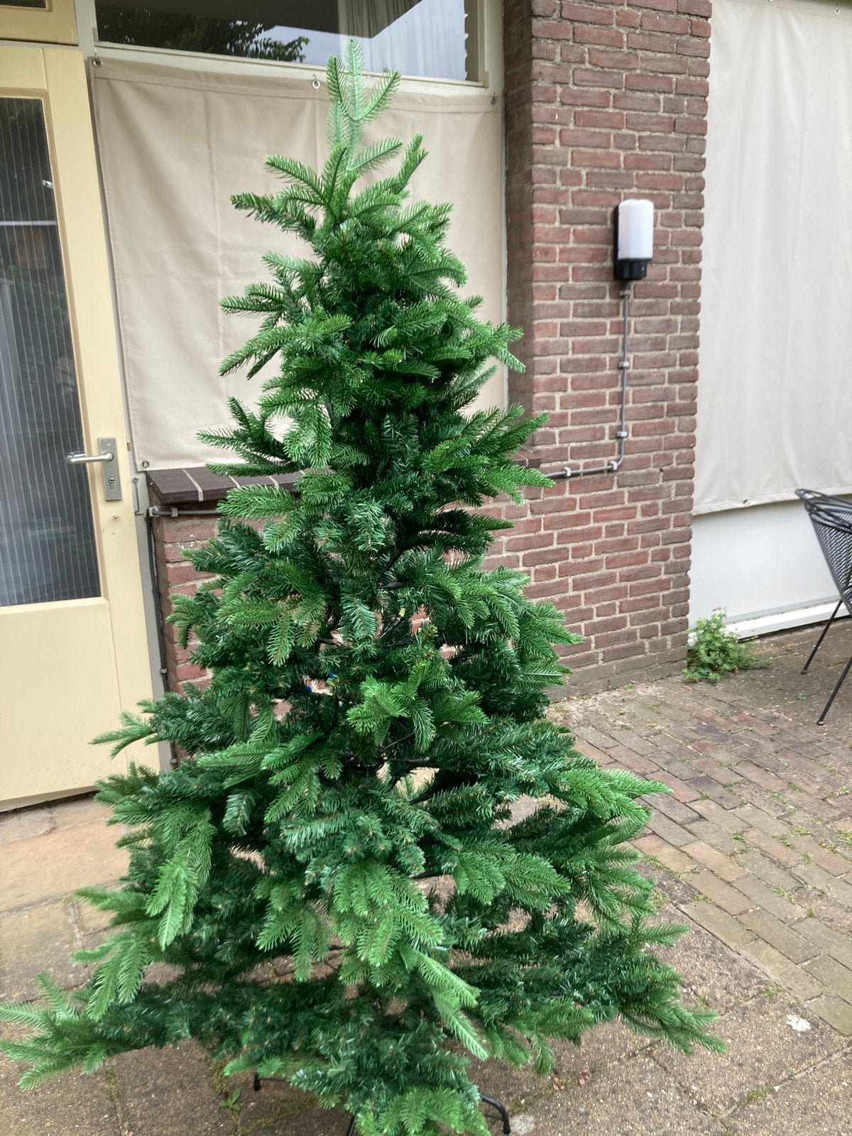 Kunstkerstboom, Ophalen, Zo goed als nieuw