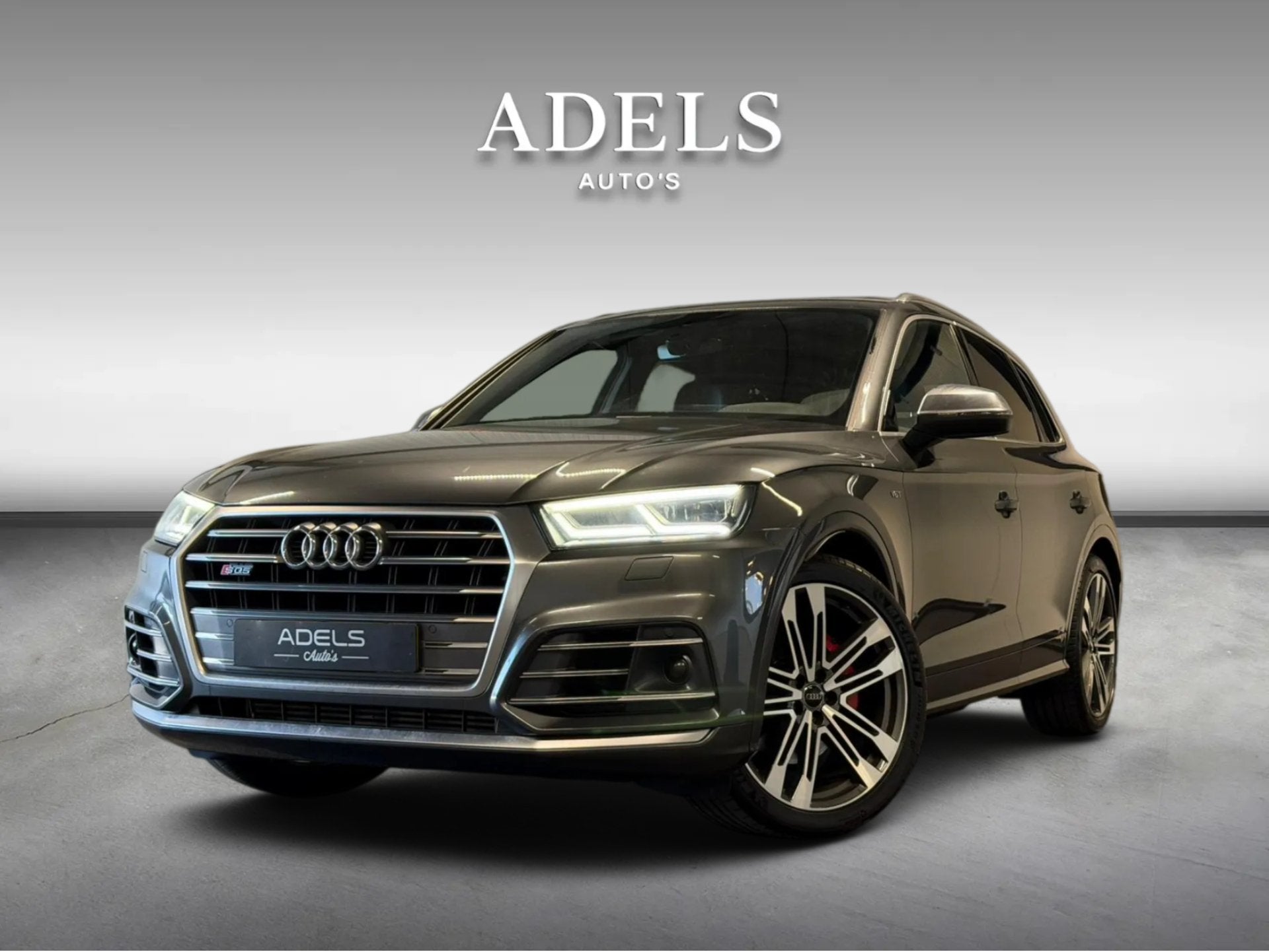 Audi SQ5 3.0 TFSI Quattro Pro Line Plus Panodak Luchtvering, Auto's, Automaat, Gebruikt, 2995 cc, Leder