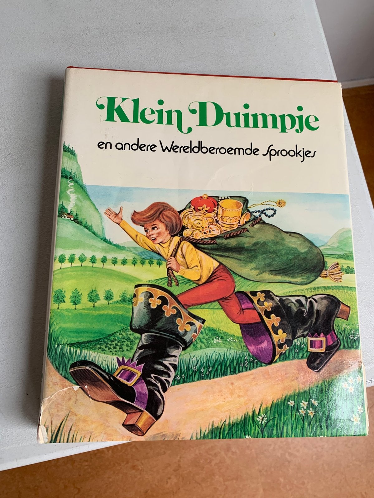 2 sprookjesboeken, Boeken, Sprookjes en Fabels, Ophalen of Verzenden, Zo goed als nieuw