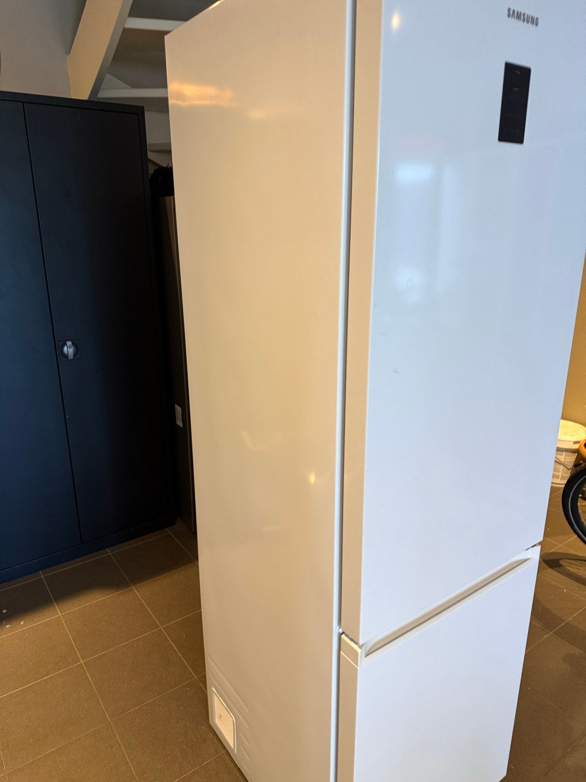 Foto 11 van Samsung Koelkast met Vriezer - Zo goed als nieuw