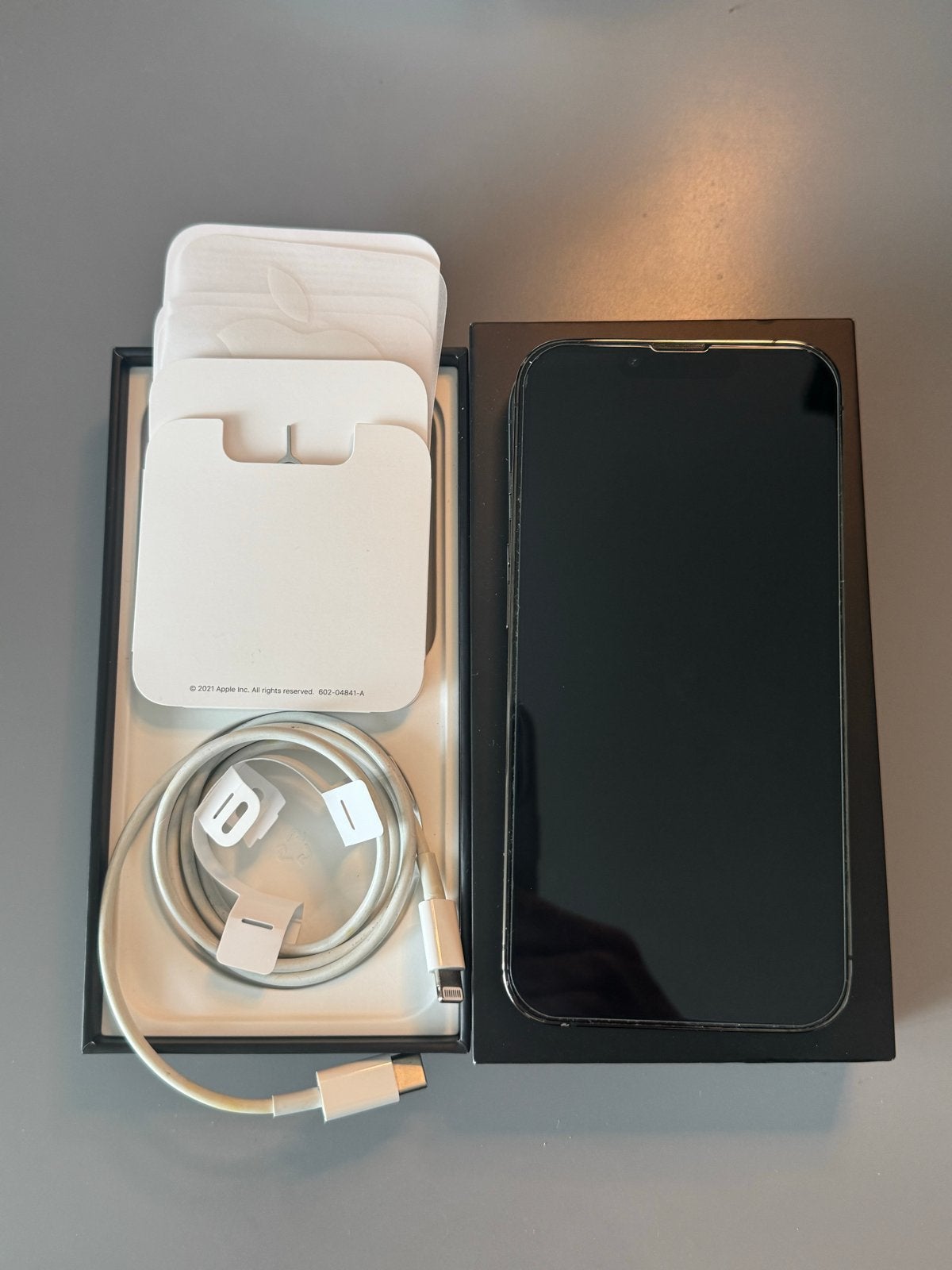 iPhone 13 Pro 128GB Dark Grey (incl. doos en accessoires), Ophalen, 128 GB, Zo goed als nieuw, IPhone 13 Pro