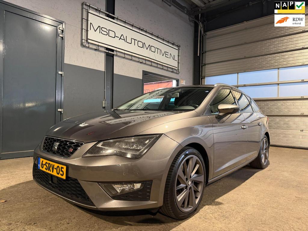 Seat Leon ST 1.8 TSI FR Business 179PK Seat Sound Trekhaak N, Auto's, Seat, Voorwielaandrijving, Gebruikt, Euro 6, 4 cilinders