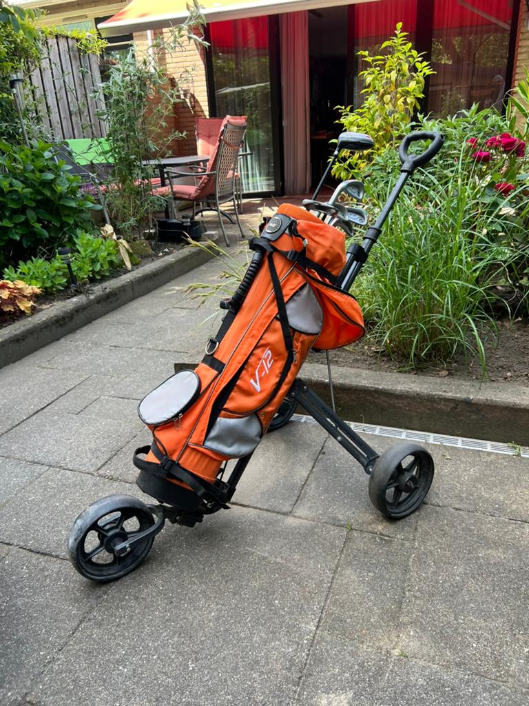 Linkshandig kinder golfset incl trolley, Ophalen of Verzenden, Zo goed als nieuw
