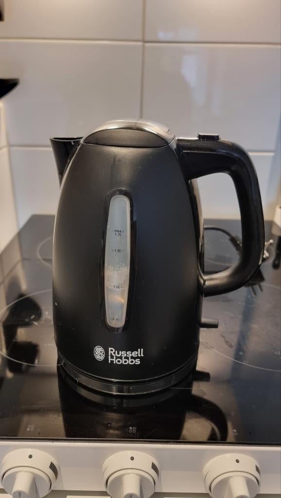 Russell Hobbs zwarte waterkoker, Witgoed en Apparatuur, Waterkokers, 1 tot 2 liter, Ophalen