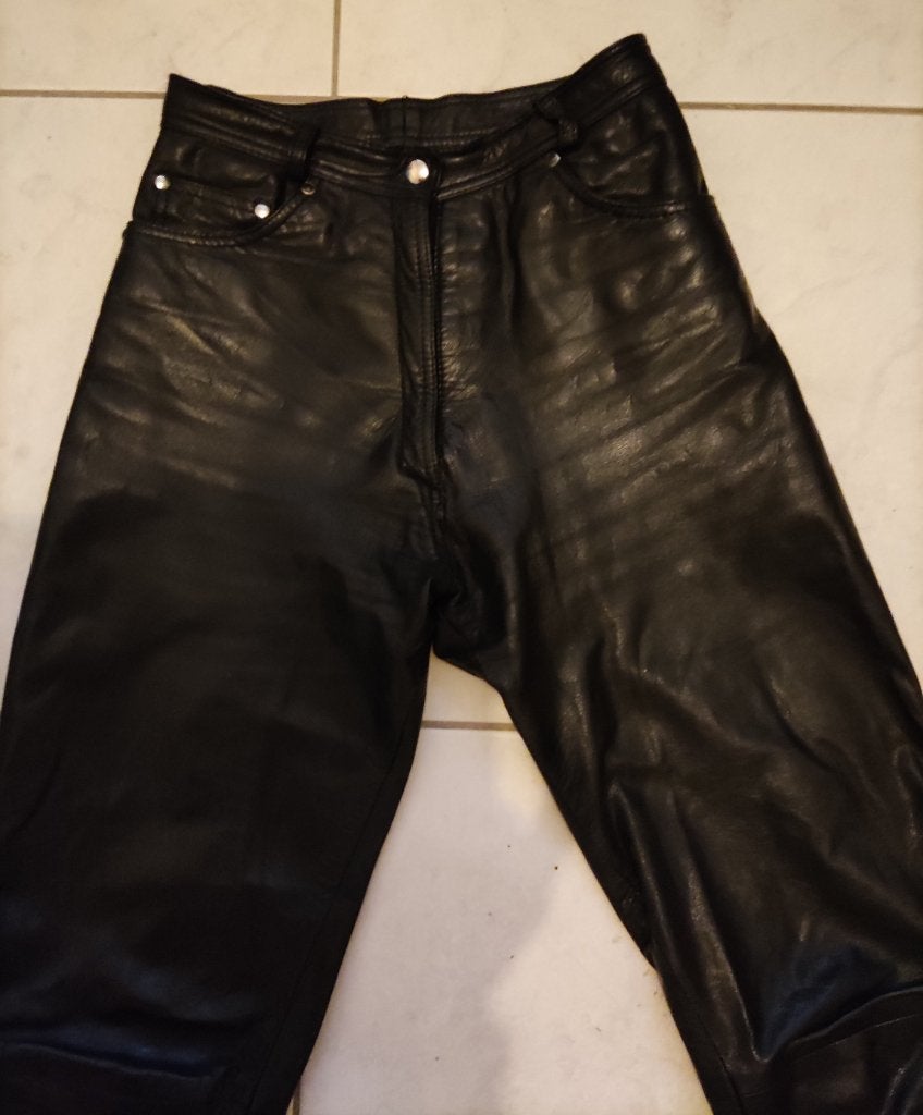 stevige leren broek zelden gedragen mt 36 geheel gevoerd, Kleding | Dames, Zwart, Ophalen of Verzenden, Zo goed als nieuw, Maat 36 (S)