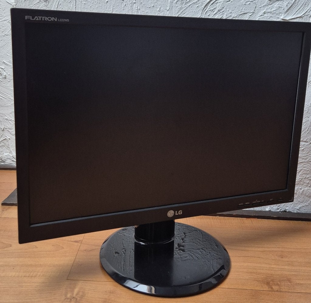 LG Flatron L222WS Monitor 22 inch VGA, Computers en Software, Ophalen, Gebruikt, Overige typen, VGA