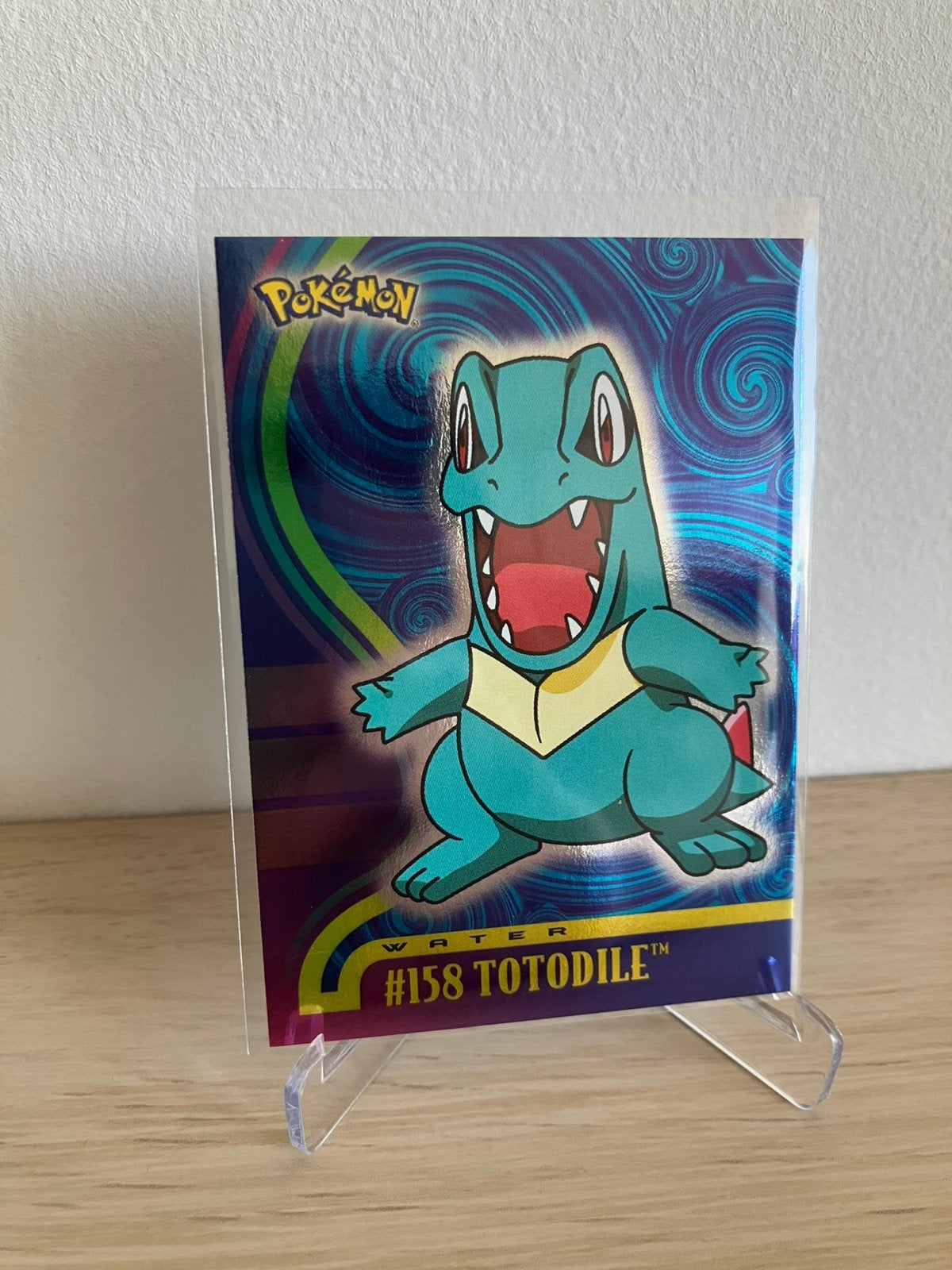 Topps Johto 2001 - Totodile #158 holo [blauw logo], Hobby en Vrije tijd, Ophalen of Verzenden, Gebruikt, Losse kaart, Foil