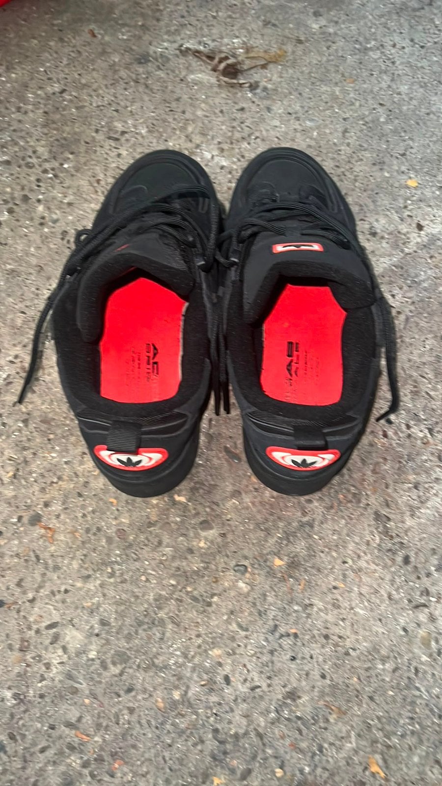 Adidas schoen, Sport en Fitness, Basketbal, Ophalen, Zo goed als nieuw, Schoenen