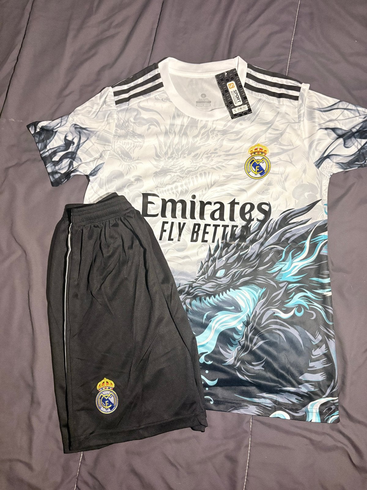 Real Madrid set Maat S, Maat S, Ophalen of Verzenden, Nieuw, Set