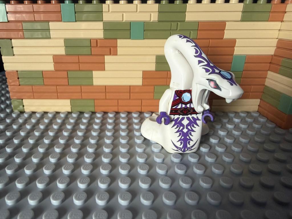 Lego Ninjago Pythor Chumsworth njo0131, Kinderen en Baby's, Speelgoed | Duplo en Lego, Ophalen of Verzenden, Zo goed als nieuw
