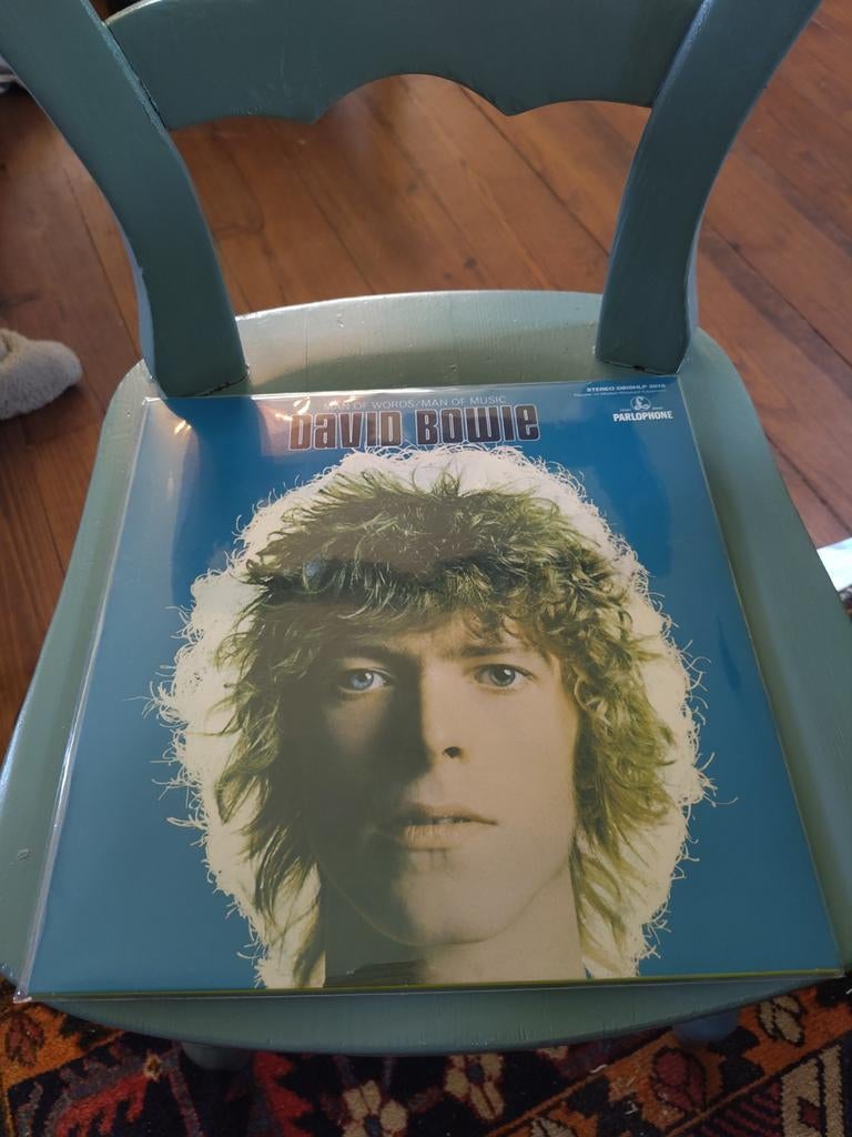 David Bowie - Man of Words / Man of Music (Blauw Vinyl), Cd's en Dvd's, Vinyl | Pop, Zo goed als nieuw, Colored vinyl, Originele persing