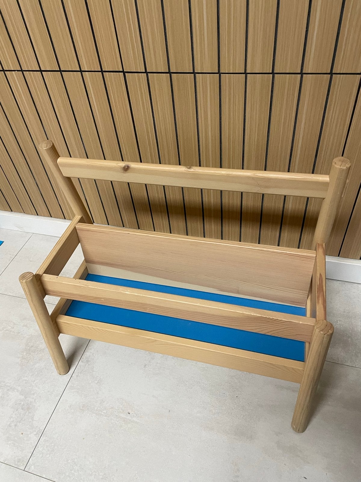 Houten boekenrekje voor kinderen - IKEA Flisat, Ophalen, Met plank(en), Gebruikt, 50 tot 100 cm