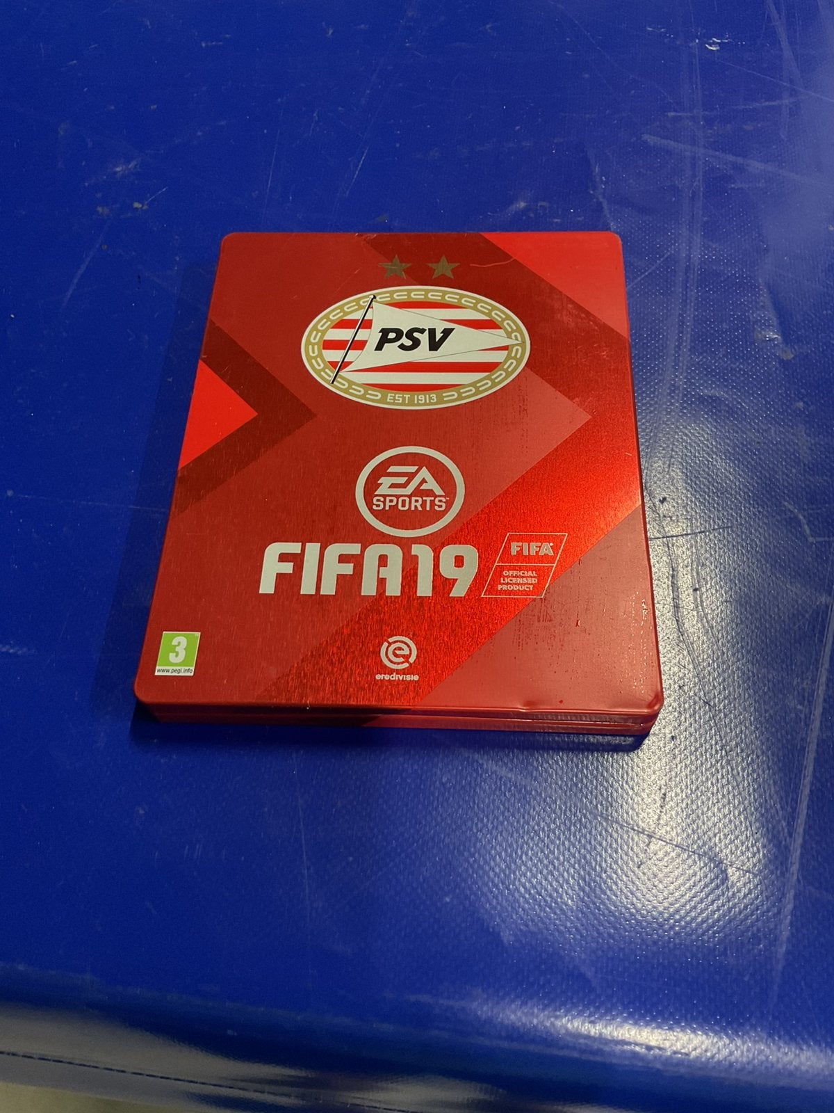 PSV Fifa speciale limited ecition metalen opbergbox voor PS4, Ophalen, Zo goed als nieuw, PSV