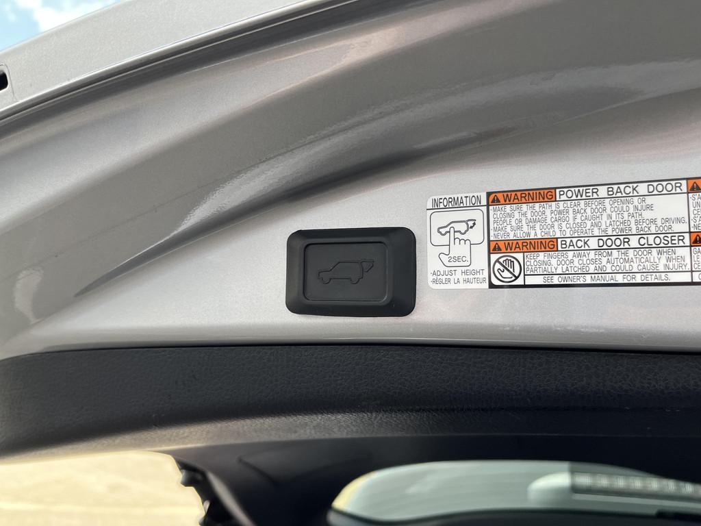 Toyota RAV4 2.5 Hybrid AWD Executive | schuifkanteldak | all, Auto's, Automaat, Gebruikt, Euro 6, 1650 kg