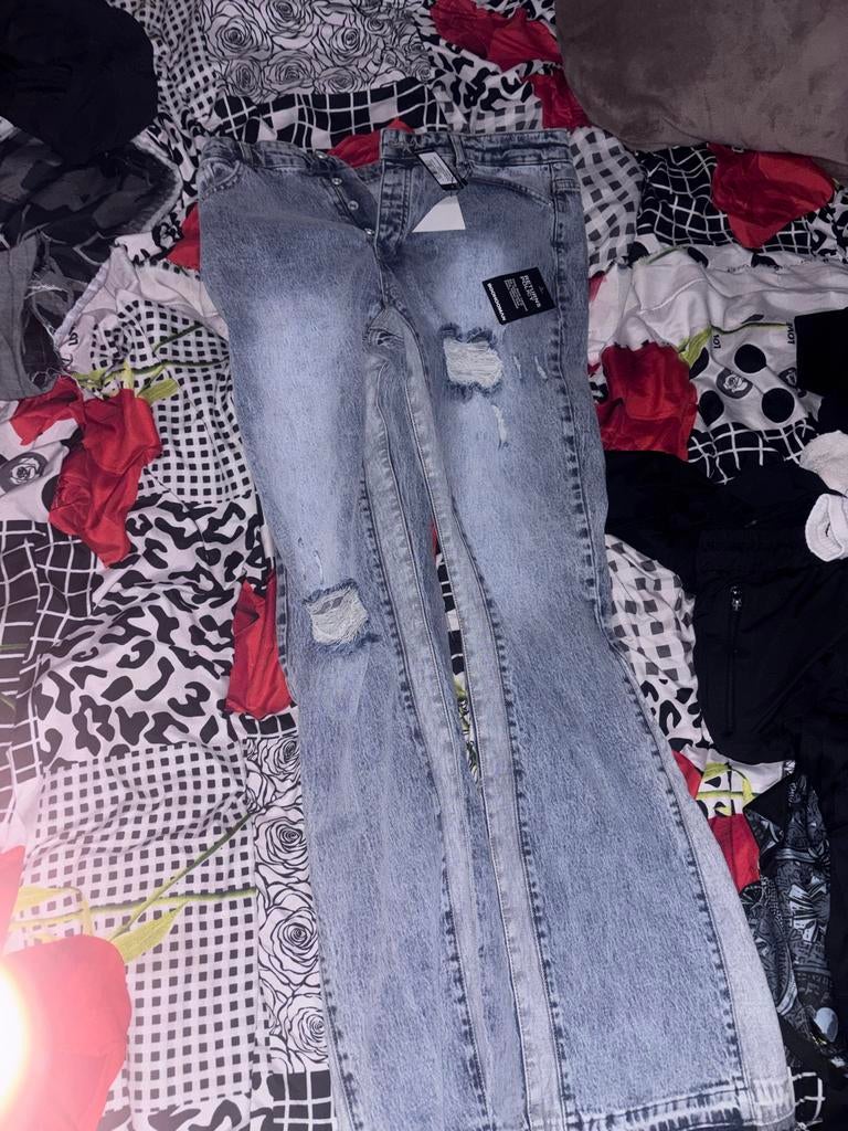 Unieke flared jeans met prijskaartje - Nieuw!, Kleding | Heren, Ophalen of Verzenden, Nieuw, Blauw