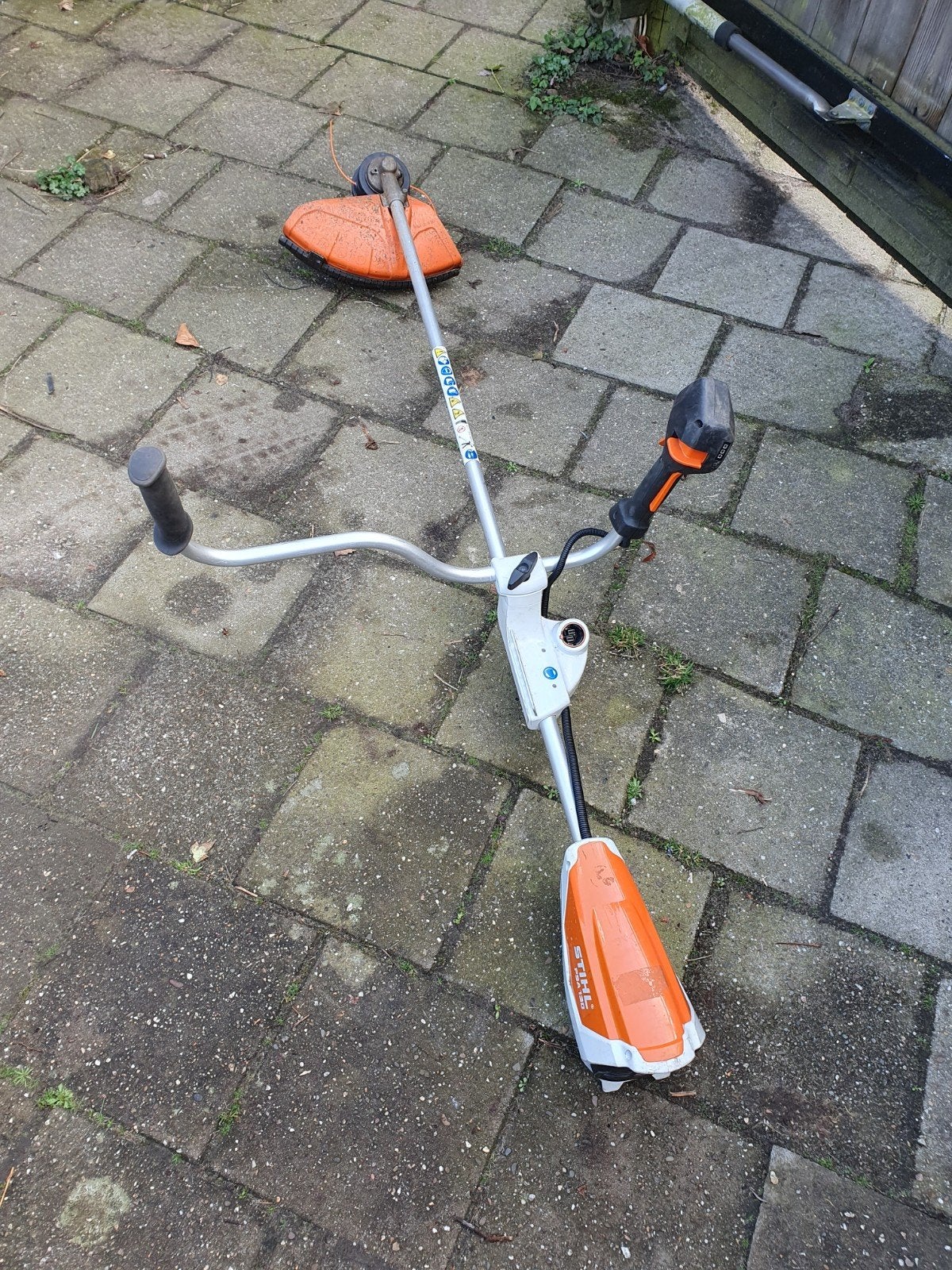 Stihl FSA 130 Accu Bosmaaier / Grastrimmer, Ophalen, Stihl, Gebruikt, Accu