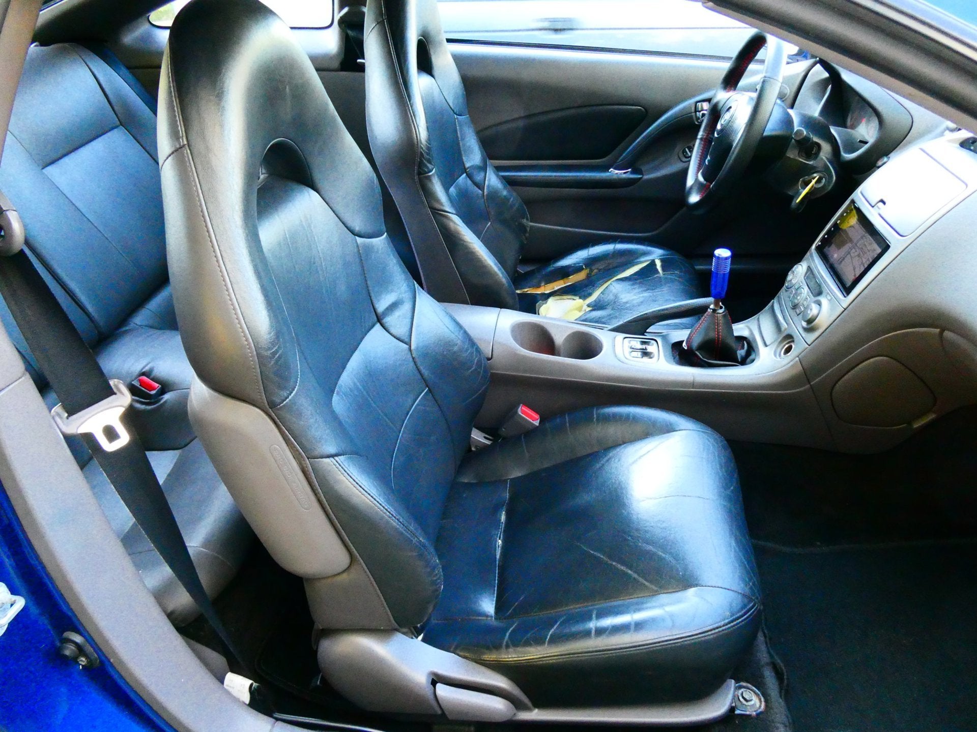 Toyota Celica 1.8 VVT-i 143pk Clima Leder Liefhebber gezocht, Auto's, Voorwielaandrijving, 1794 cc, Gebruikt, Zwart