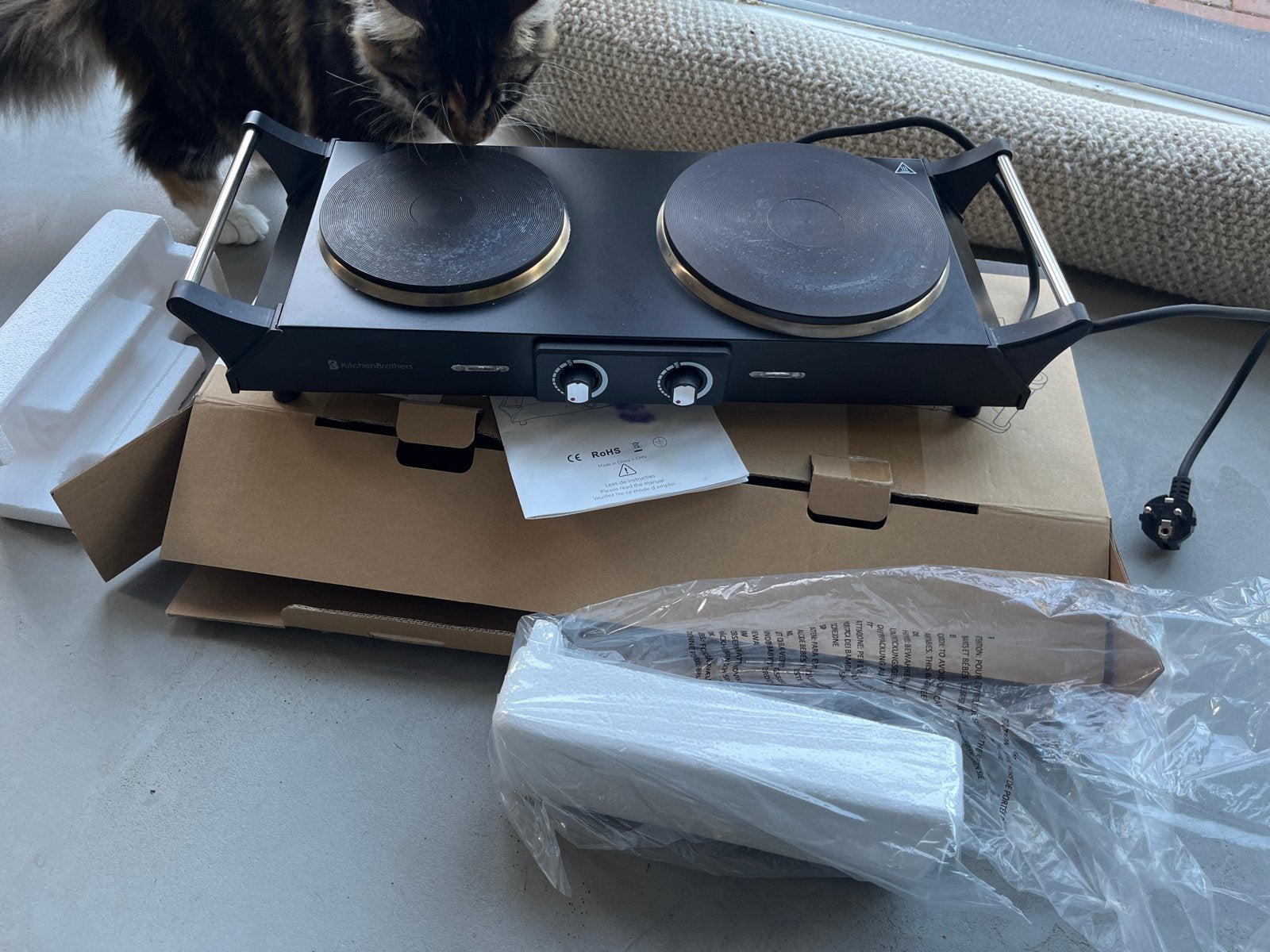 Kitchen Brothers Draagbare dubbele kookplaat - Elektrisch, Minder dan 85 cm, 3 kookzones of minder, Ophalen of Verzenden, Zo goed als nieuw