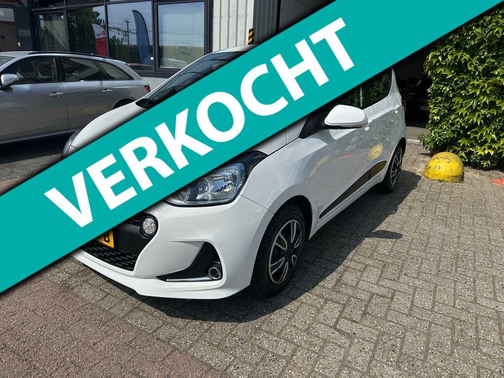 Hyundai I10 1.2i AUTOMAAT, Auto's, Hyundai, Gebruikt, Euro 6, Wit, Bedrijf