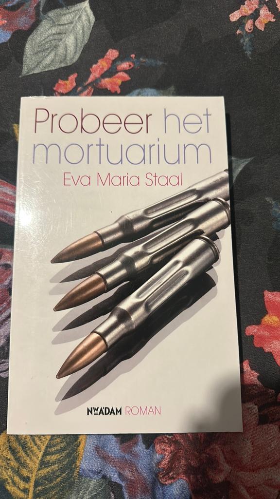 E.M. Staal - Probeer het mortuarium, Verzenden, Zo goed als nieuw, E.M. Staal