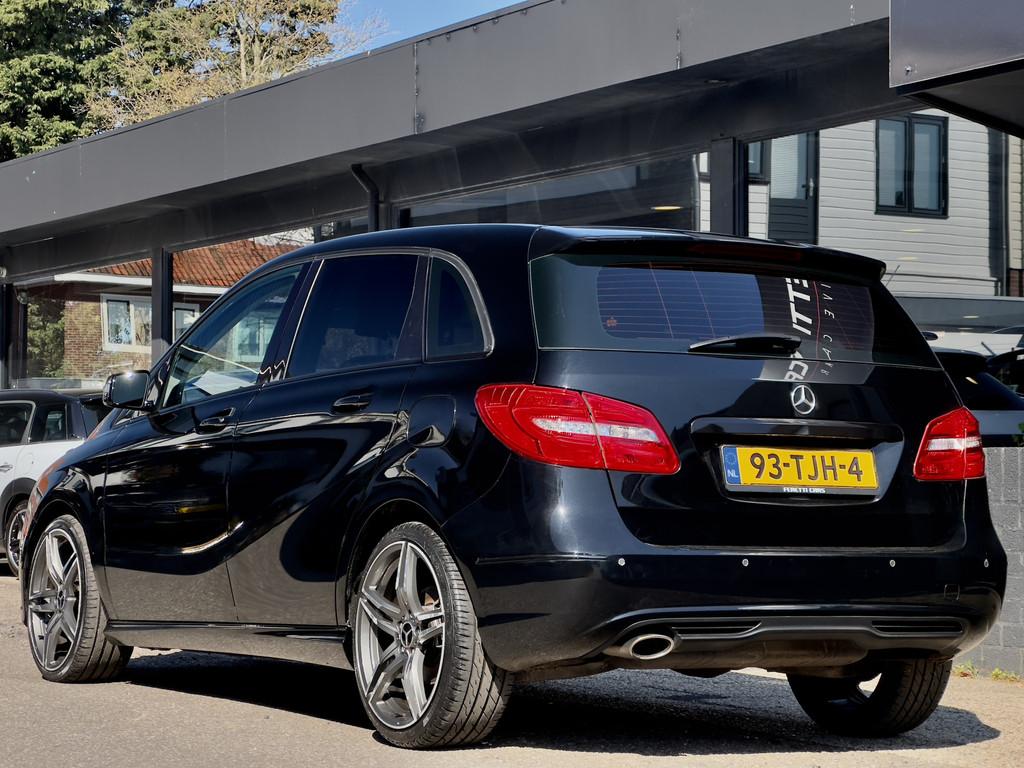 Mercedes-Benz B-Klasse 180 AUT7 AMBITION NAVI AIRCO LED 18-I, Auto's, Mercedes-Benz, Euro 5, 1325 kg, 4 cilinders, Grijs