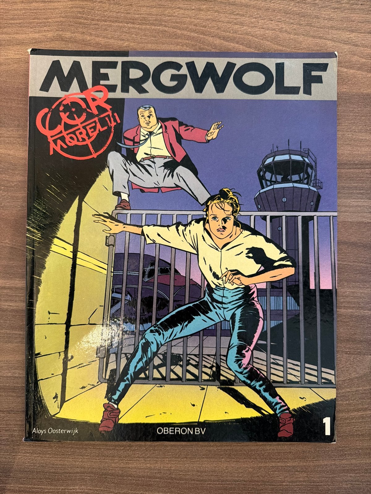 Mergwolf 1 - Cor Morelli - Stripboek, Eén stripboek, Verzenden, Gelezen