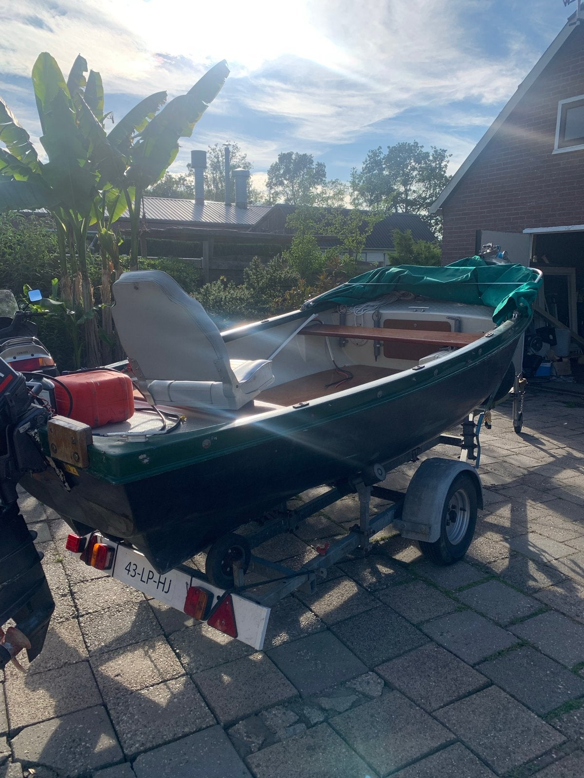 Visboot/toerboot met trailer en buitenboordmotor, Overige merken, Gebruikt, Afdekzeil, Buitenboordmotor