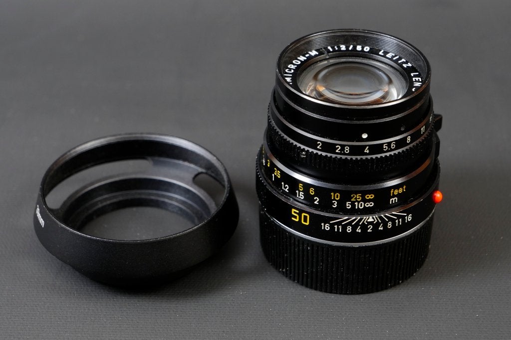 Leica Leitz Summicron 50mm F2.0 IV in uitstekende conditie, Ophalen of Verzenden, Zo goed als nieuw, Standaardlens
