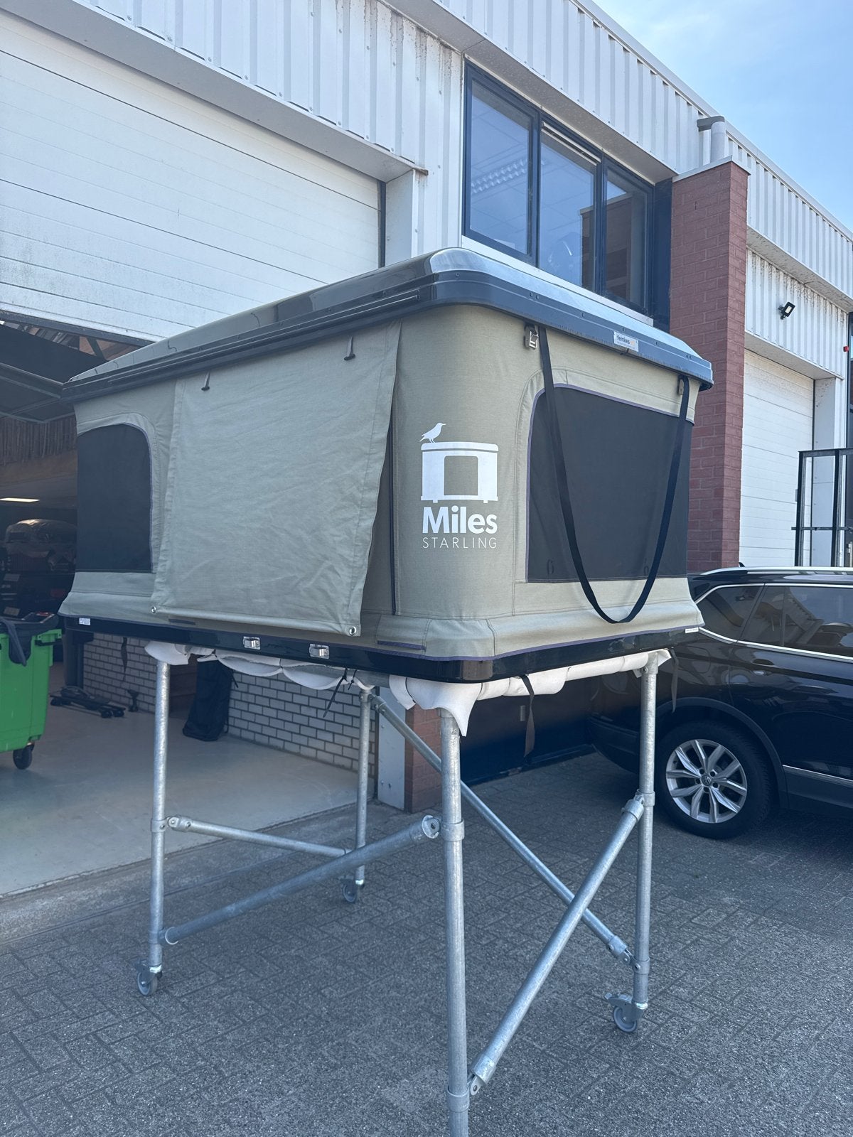 Femkes Miles Starling daktent - Comfortabel en Ruim, Ophalen, Femkes, Tot en met 2, Info@autodaktentwestland.nl
