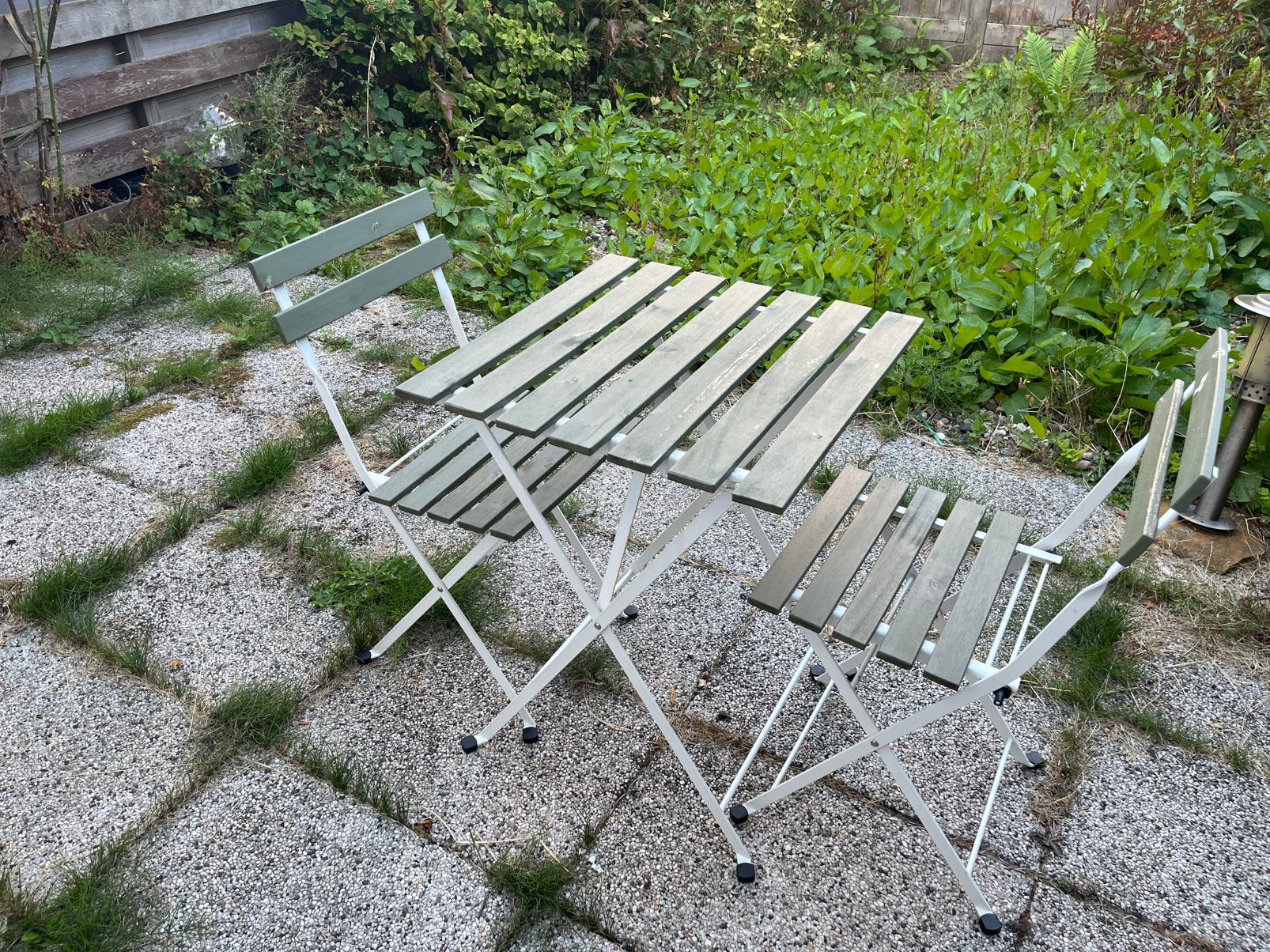 Tuintafel en twee stoelen, Ophalen, Zo goed als nieuw, Campingstoel